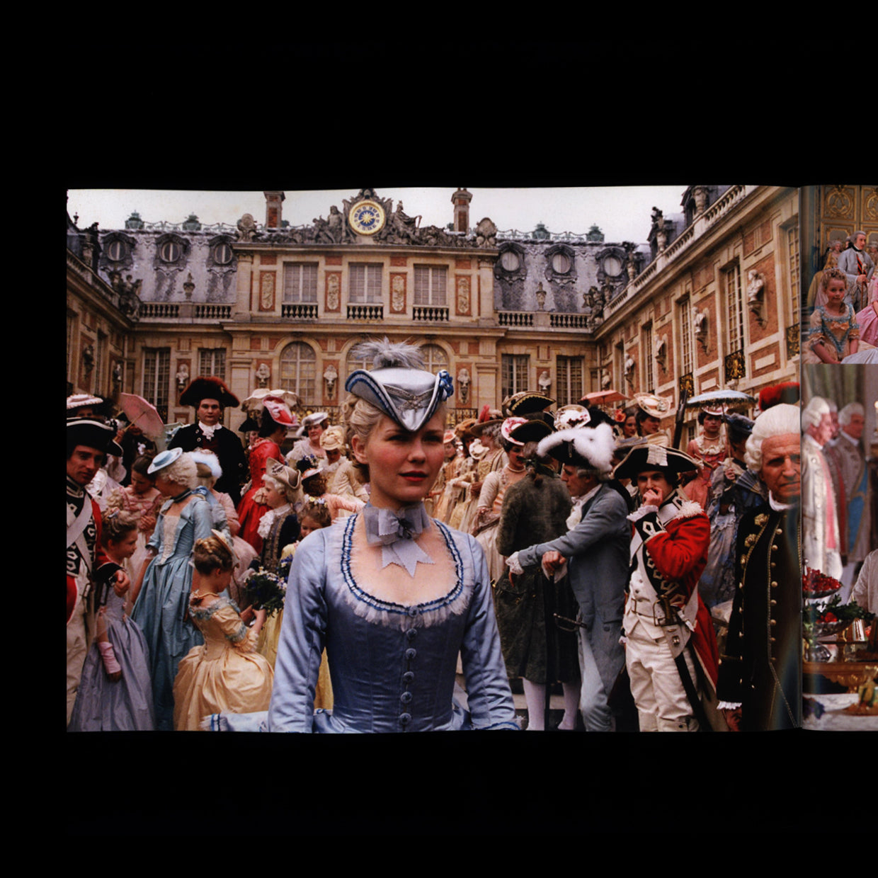 Marie Antoinette directed by Sofia Coppola - Pamphlet (2007)
