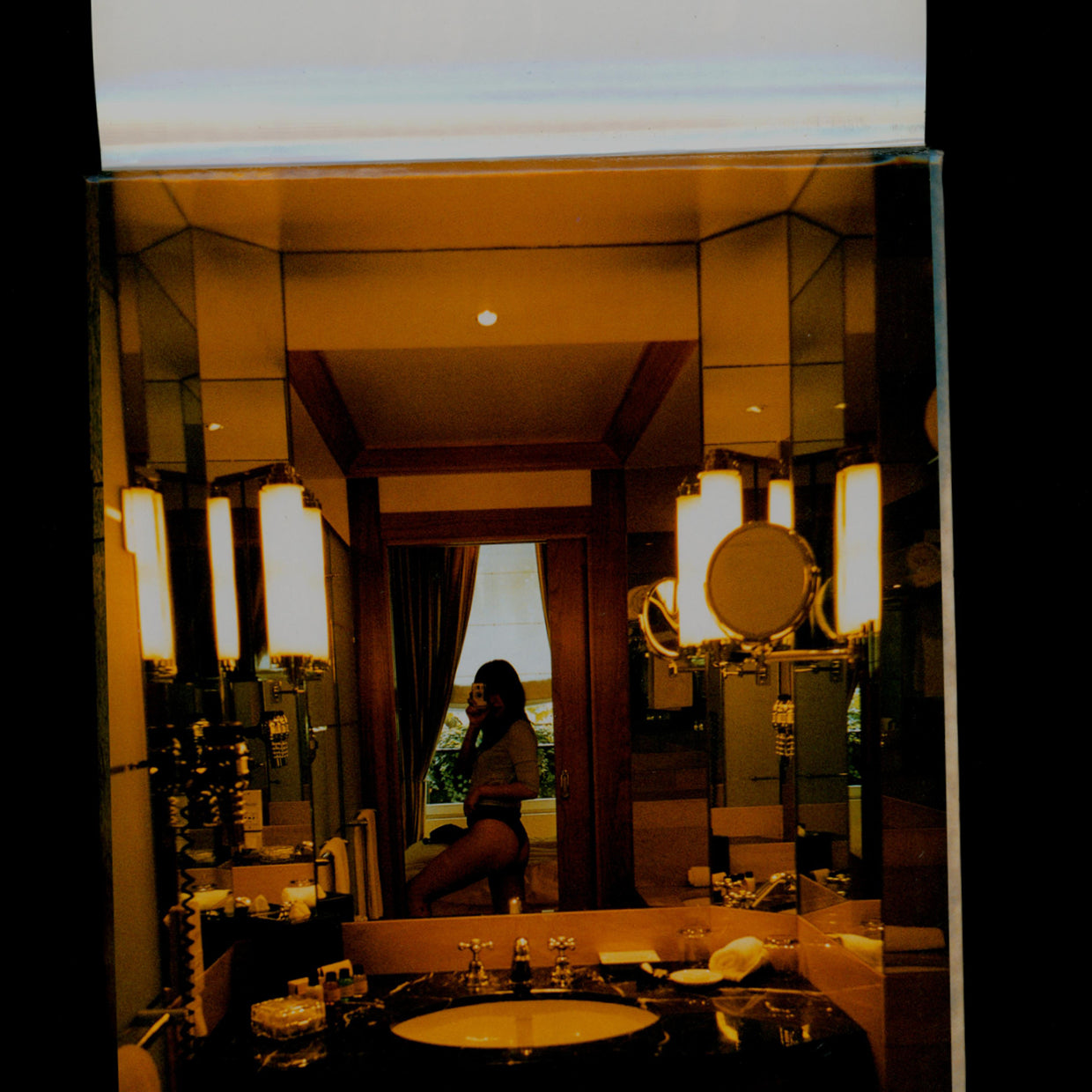 Paris ‘97-‘98 - Hiromix (2001) with Poster